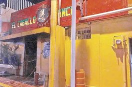 Tiga Hari Sebelum Bar Penari Telanjang Terbakar, Pemiliknya Dipenggal Usai Nonton Bola