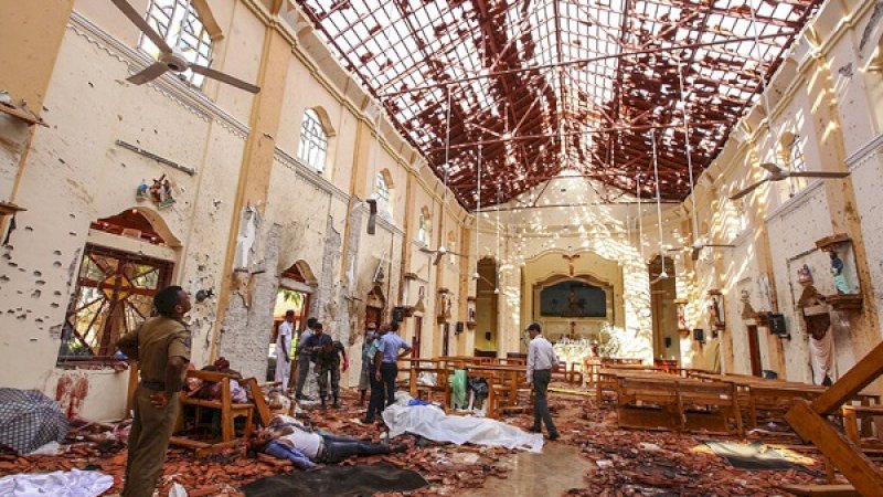 Salah satu lokasi bom bunuh diri Minggu Paskah yang menewaskan ratusan orang pada April 2019 lalu. (Foto: AP)