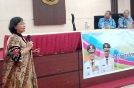 Lenny Rosalin Tegaskan Akta Kelahiran Salah Satu Kebutuhan Dasar Anak