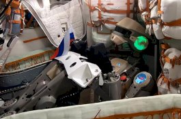 Seperti Film Sci-fi, Begini Tampilan Robot Humanoid Rusia di Stasiun Luar Angkasa