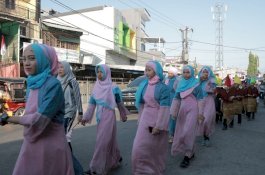Sambut 1 Muharam, Madrasah DDI Galesong Baru Makassar Gelar Karnaval