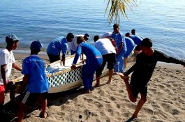 Lomba Dayung Perahu Naga Meriahkan NBOD Lantamal VI