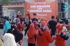 Pemkot Makassar Tebar Perdamaian untuk Papua di Arena CFD