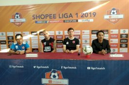 Lawan Persela Malam Ini, Pluim Belajar dari Kesalahan Musim Lalu