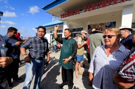 Peserta International Yacth Rally Mulai Berdatangan, 17 Kapal Layar Tiba di Selayar