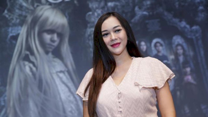 Aura Kasih.