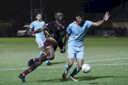 Kalah dari PSM, Pelatih Persela Kecam Kepemimpinan Wasit