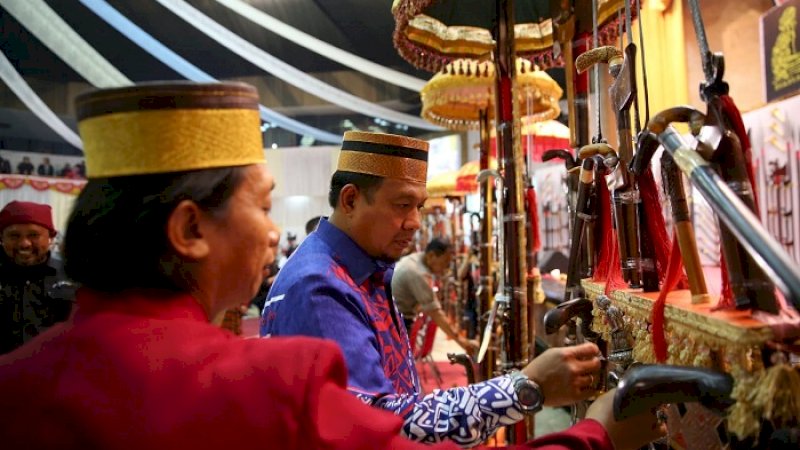 Perayaan tahun baru Hijriah 1 Muharam 1441 di Makassar diisi dengan pameran benda pusaka di Balai Jenderal M Jusuf.