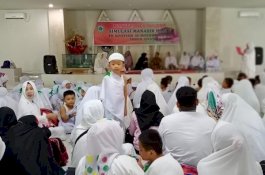 Istri Wali Kota Parepare Pandu Anak TK Simulasi Pelaksanaan Ibadah Haji