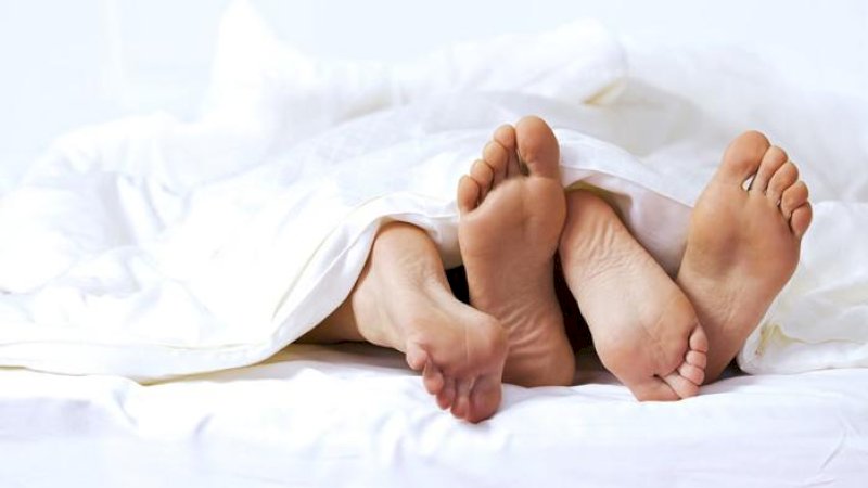 Foreplay Menggunakan Coklat Untuk Vagina Ternyata Berbahaya