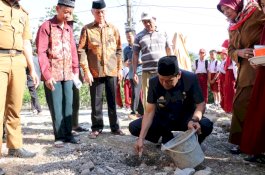 Warga Menrong Barru Bangun Musala Sendiri, Pemerintah Ikut Bantu Biaya
