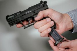 Istri Dipenjara Karena Berselingkuh, Begitu Bebas Ia Ditembak Mati oleh Suaminya