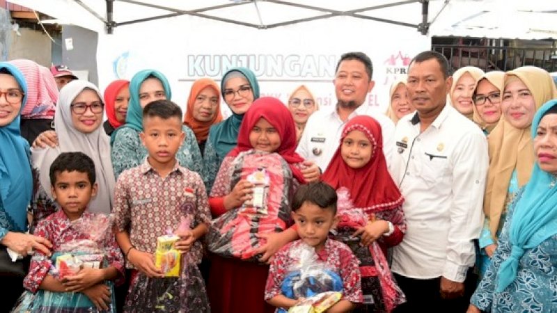 Ketua Tim Penggerak PKK Sulawesi Selatan, Liestiaty Fachruddin berkunjung ke Jalan Kandea, Kelurahan Baraya, Kecamatan Bontoala, Makassar, Rabu (4/9/2019).