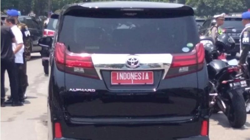 Toyota Alphard cadangan mobil Presiden Jokowi (foto: Ist)