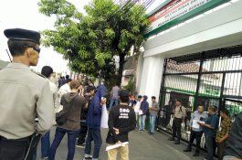 Sebelum Pelantikan, Mahasiswa Desak Kejati Proses Anggota Dewan yang Bermasalah