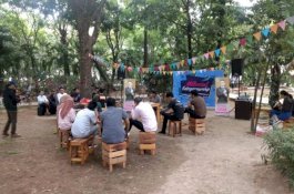 Di Bawah Pohon Taman Macan, Ismak Sharing Bareng Pengusaha Muda