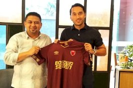 Ezra Walian Resmi Bergabung ke PSM Makassar