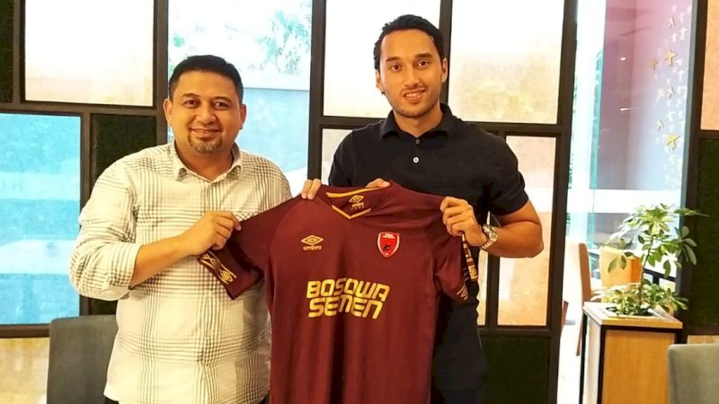 CEO PSM Makassar, Munafri Arifuddin saat bersama Ezra Walian. Foto: IST