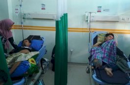 Gangster Bertopeng Serang PKL di Lapda Bulukumba, Dua Orang Tertikam