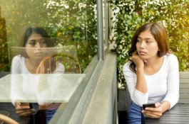 Waspada, 3 Zodiak Ini Paling Sering Bikin Patah Hati