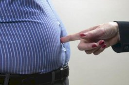 Diam-diam 5 Kebiasaan Ini Bisa Bikin Perut Buncit