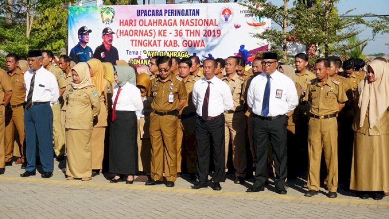 Jajaran Pemerintah Kabupaten (Pemkab) Gowa memperingati Hari Olahraga Nasional (Haornas) ke-36. Berlangsung di halaman kantor bupati Gowa, Senin (9/9/2019).
