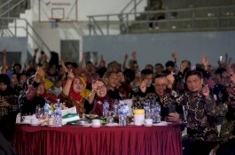 Bupati Gowa Harap Unhas Terus Lahirkan Generasi Emas, NA Kenang Ungkap Rektor dalam Kariernya