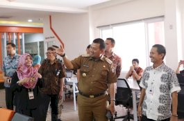 Manajemen PT Telkom Ajak Iqbal Kunjungi Inkubator Start Up MDV