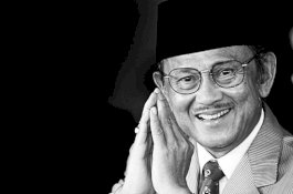 Habibie Wafat, Seluruh Tim Liga 1 Heningkan Cipta dan Kenakan Pita Hitam