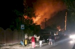 Si Jago Merah Hanguskan 8 Rumah Warga di Desa Patila