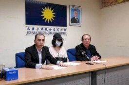 Wanita Ini Nekat Berikan Foto Bugilnya untuk Tutupi Utang