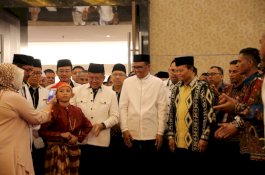 Di Depan Presiden PKS, NA Curhat Dihadiahi Hak Angket DPRD Sulsel