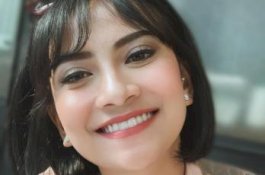 Dikatai Murahan, Vanessa Angel Beri Jawaban Telak