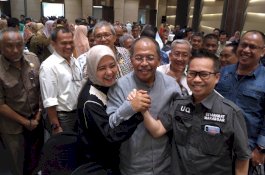 Cipika-Cipiki Bareng Uq dan Appi, IAS: Aih Lewatko Lagi Ical!