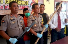 Kakek di Gowa Parangi Adik Perempuan, Penyebabnya Gara-gara Sampah