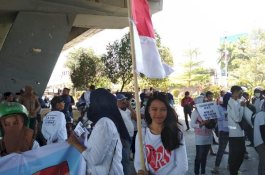 Ikut Demo Dukung Revisi UU KPK, Wanita Cantik Ini Tak Tahu Nama Ketua KPK