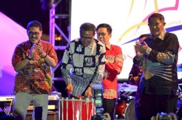 Sepuluh Tahun Festival Pinisi Tanpa Perahu Pinisi, Dispar: 