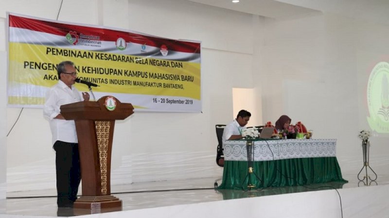 Buka PKKMB, Ini Pesan Direktur AK-Manufaktur Bantaeng