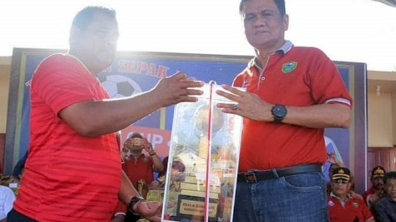 24 Tim Sepak Bola Lokal Barru Ikut Turnamen Bupati Cup