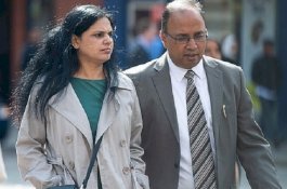 Obrak-abrik Payudara Pasiennya, Dokter Cabul: 