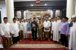 Pj Walikota Makassar Safari Ramadan di Kecamatan Manggala