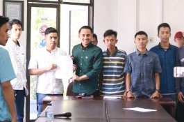 Tolak Pembahasan RKUHP, APUKK Titip Aspirasi kepada Legislator Termuda DPRD Makassar