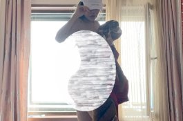 Aksi Berani Model AS Berfoto Telanjang di Korea Utara