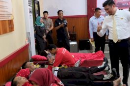 Pimpin Upacara Peringatan HUT PMI, Adnan Ajak Warga Aktif Donor Darah