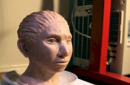 Ilmuan Cetak 3D Wajah Gadis Purba 40 Ribu Tahun Lalu