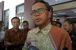 Masuk Poling Kandidat Menteri Jokowi, Nurdin Abdullah: Belum Ditawarin
