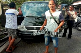 Maling Gasak Barang Pecah Belah, Mobil Pikap Ditinggal di Perbatasan Jeneponto-Bantaeng