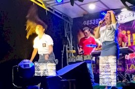 Heboh, Biduan Seksi Pakai Seragam SMA di Gowa Dianggap Lecehkan Dunia Pendidikan