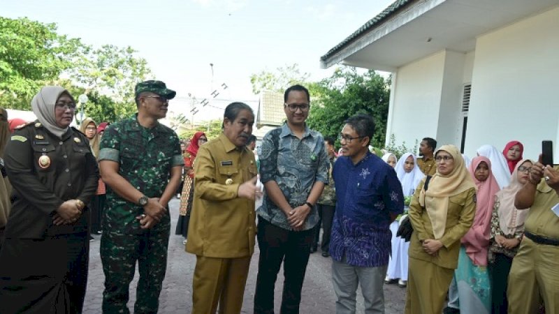 Tim verifikasi lapangan tingkat nasional penyelenggaraan kabupaten sehat tiba di Kabupaten Sidrap, Senin siang (23/9/2019). 