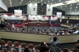 DPRD Sulsel Bertabur Keluarga Pejabat, Ini Daftar Lengkapnya